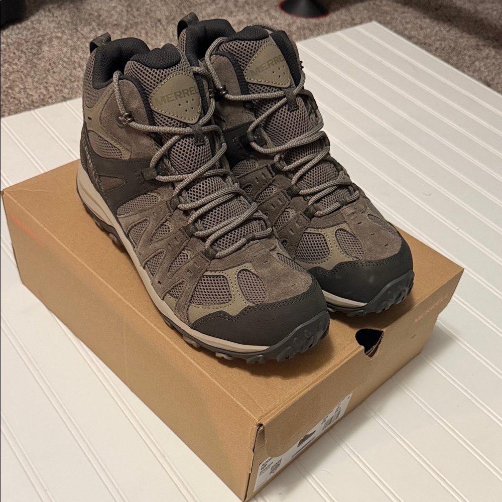 Merrell Men's Accentor 3 Waterproof Mid Hiking Boots Men's J135467